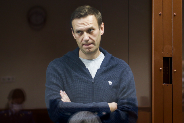 Rus muhalif Aleksey Navalni'nin cenazesi ailesine teslim edildi