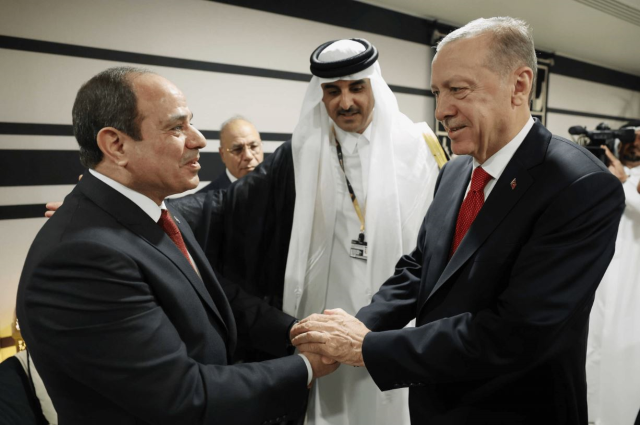 Cumhurbaşkanı Erdoğan'dan 12 yıl sonra Mısır'a ilk ziyaret