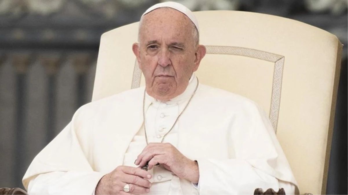 Papa'dan eşcinsellik savunması: Sömüren iş insanını kutsasam şok olmazlar