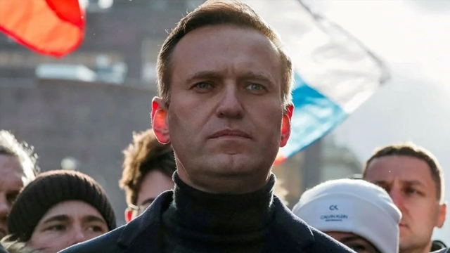 Rusya'da Navalny'nin yardımcısı, çekiçli saldırıya uğrayarak yaralandı