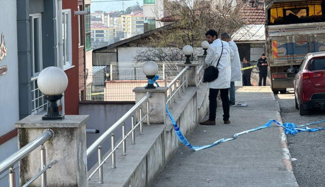 Karabük'te genç kadın sitenin duvarından düşerek hayatını kaybetti