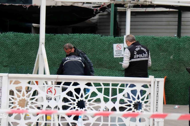 Denizli'deki Pamukkale Üniversitesi Hastanesi bahçesinde silahlı saldırı! 2'si ağır 7 yaralı