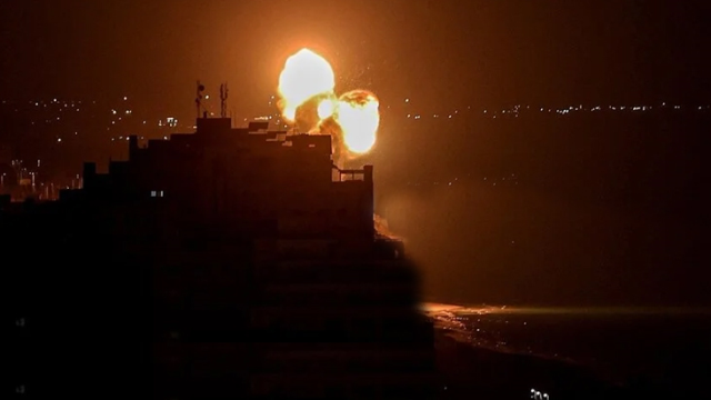 İsrail savaş uçakları, Şam'da İran Büyükelçiliği'nin yanındaki binayı vurdu