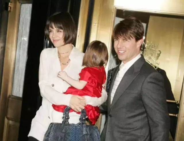 Tom Cruise'nin 10 yıldır görüşmediği kızı, yıllar sonra ilk kez görüntülendi