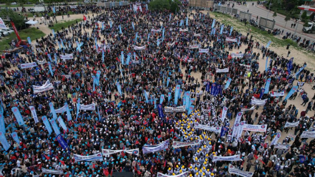 TÜRK-İŞ Başkanı Atalay'dan iktidara grev resti: Türkiye'yi durdururuz, otururuz kalkmayız bir daha