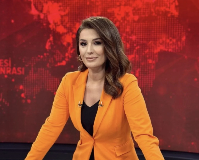 İYİ Partili Ümit Özlale spiker Serap Belovacıklı ile dünyaevine giriyor